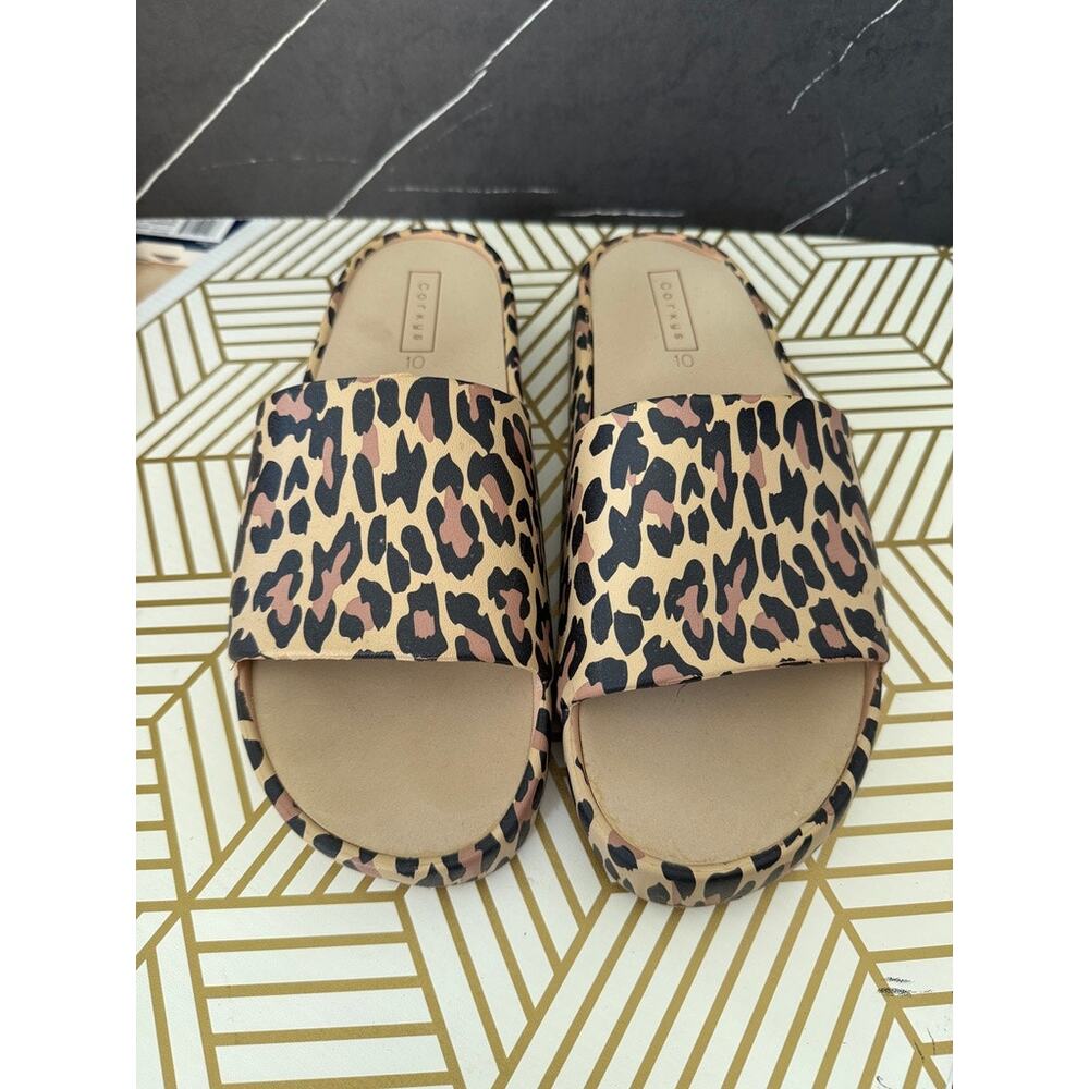 Corkys Women's Leopard Print Platform Slides | Si… - image 1